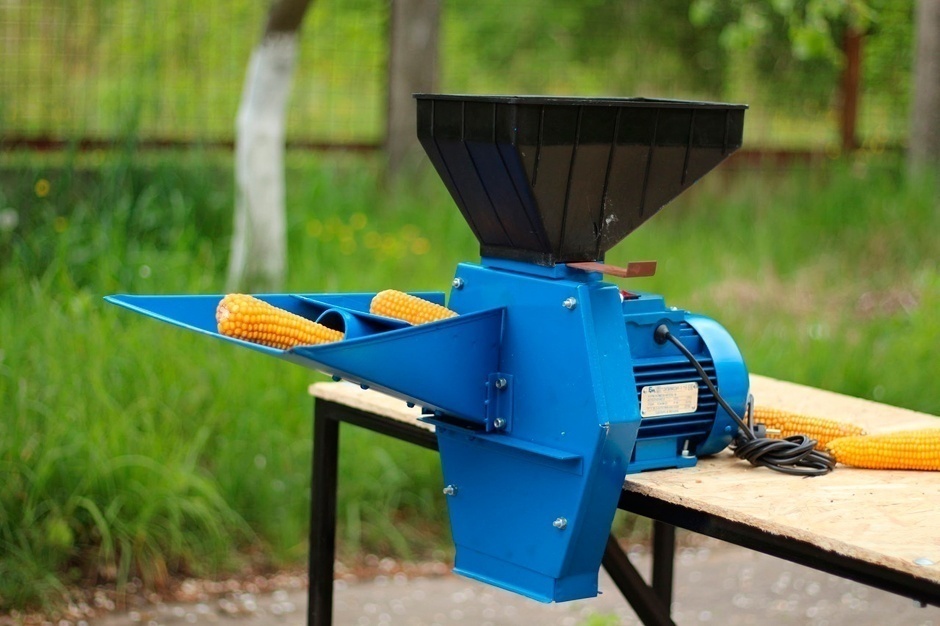 Зернодробилка