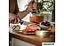 Нож кухонный FISKARS Functional Form 1057539 (черный/оранжевый) Нож кухонный FISKARS Functional Form 1057539 (черный/оранжевый)