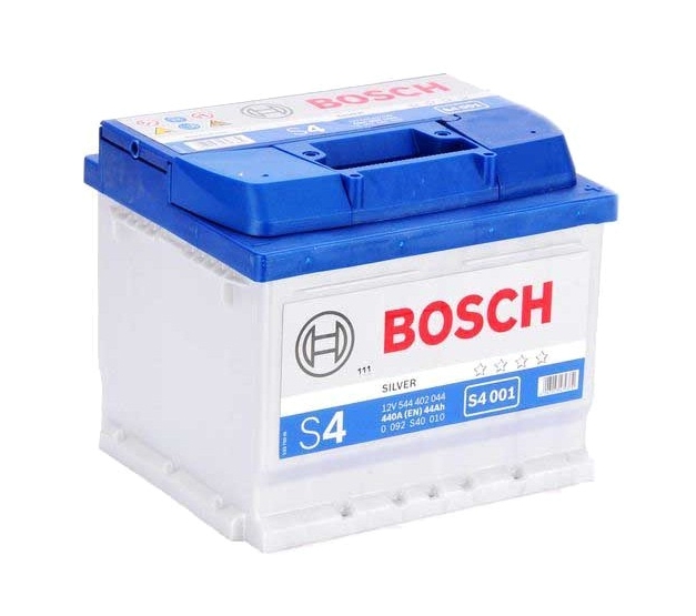 Автомобильный аккумулятор Bosch S4 001 544 402 044 (44 А/ч) Автомобильный аккумулятор Bosch S4 001 544 402 044 (44 А/ч)