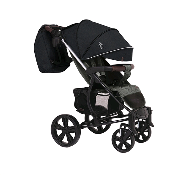 Детская прогулочная коляска Bubago Model One (Black/Light Grey) Детская прогулочная коляска Bubago Model One (Black/Light Grey)