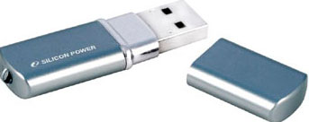 Флеш-память Silicon Power LuxMini 720 16GB (SP016GBUF2720V1D) Флеш-память Silicon Power LuxMini 720 16GB (SP016GBUF2720V1D)