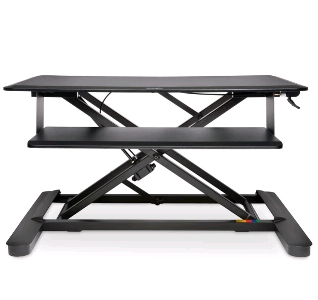Подставка Kensington SmartFit K52804WW (черный) Подставка Kensington SmartFit K52804WW (черный)