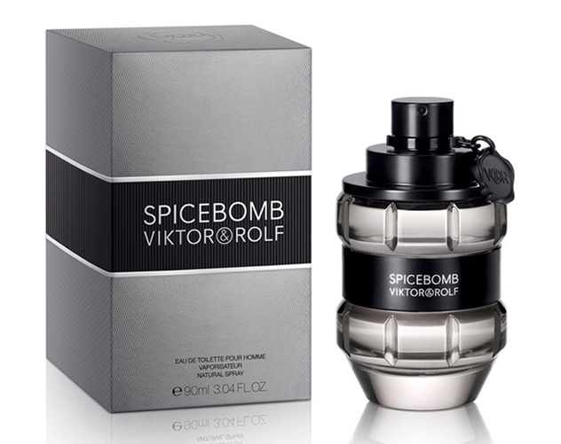 Туалетная вода Viktor and Rolf Spicebomb (90 мл) Туалетная вода Viktor and Rolf Spicebomb (90 мл)