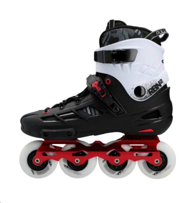 Роликовые коньки Reaction S19ERERS003-BW / ERS003BW37 (р-р 37, черный/белый) Роликовые коньки Reaction S19ERERS003-BW / ERS003BW37 (р-р 37, черный/белый)