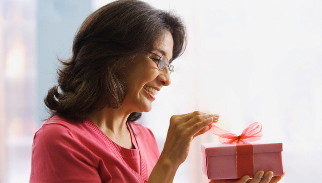 Podarki-zhenshhinam-na-den-rozhdeniya_mni.jpg Podarki-zhenshhinam-na-den-rozhdeniya_mni.jpg