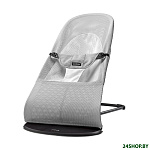 Картинка Шезлонг детский BABYBJORN Balance Soft Mesh Silver/White арт. 0050.29